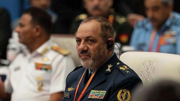 Protegeremos al país hasta la última gota de sangre, asegura ministro de Defensa de Irán - Sputnik Mundo