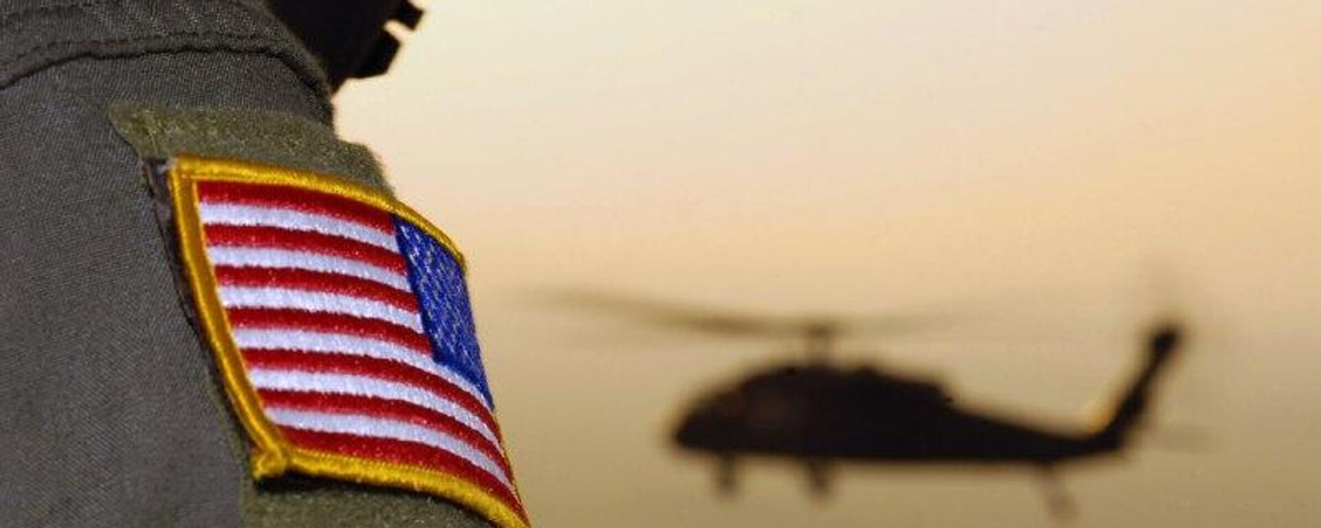 EEUU está retirando personal de sus bases militares clave en Oriente Medio mientras crece la tensión en la región, reportan medios - Sputnik Mundo, 1920, 04.04.2026