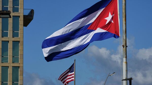 Banderas de Cuba y EEUU  - Sputnik Mundo