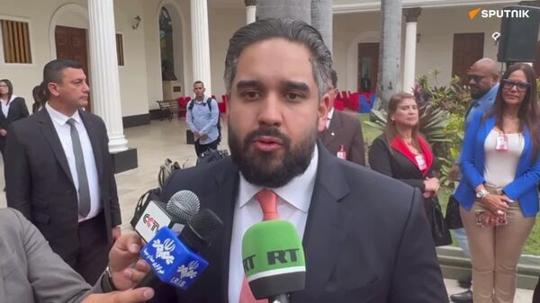 Venezuela desea formar parte del nuevo orden encabezado por los BRICS, dice el diputado Nicolás Maduro Guerra - Sputnik Mundo