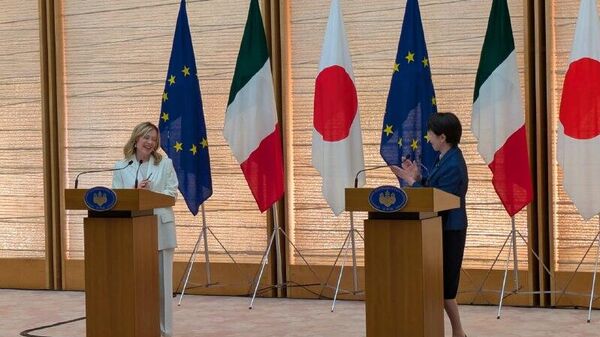 🪖 Italia y Japón acuerdan reforzar su colaboración en seguridad y defensa - Sputnik Mundo