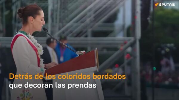 🪡 Ella es Claudia Aquino, la artesana oaxaqueña detrás de los diseños que luce Sheinbaum - Sputnik Mundo