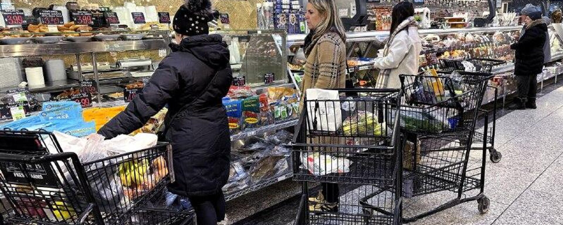 🪙 Crece el número de estadounidenses insatisfechos con la economía, según nuevo sondeo - Sputnik Mundo, 1920, 20.01.2026