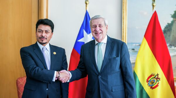 Fernando Aramayo y Alberto van Klaveren, cancilleres de Bolivia y Chile - Sputnik Mundo