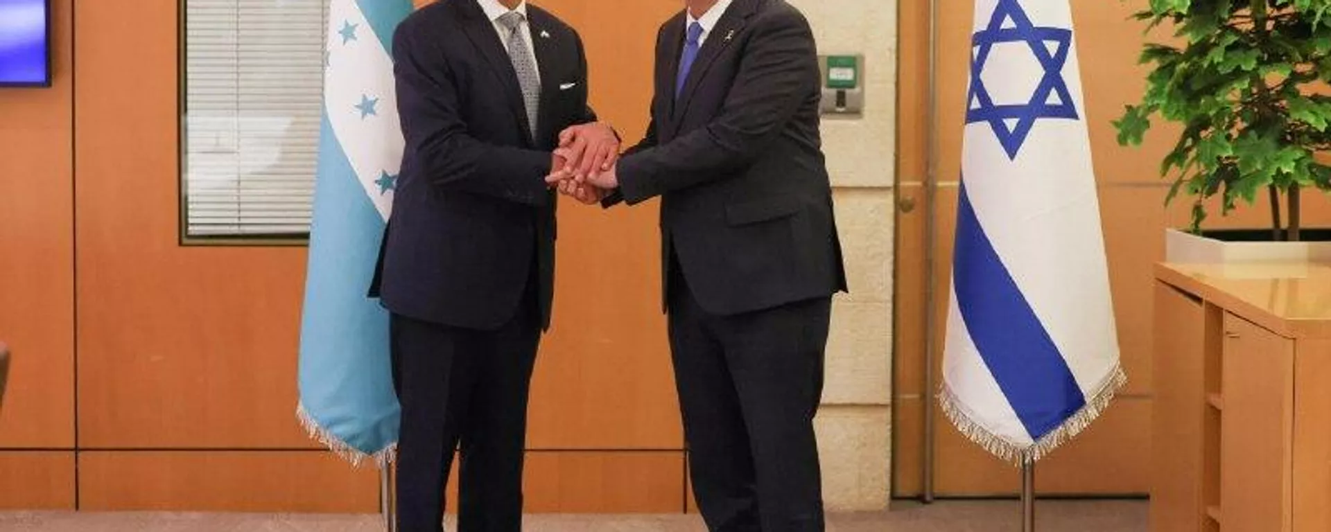 Presidente electo de Honduras llega a Israel tras concluir visita en EEUU - Sputnik Mundo, 1920, 18.01.2026