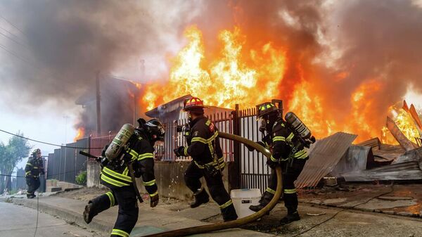 Incendios forestales en Chile - Sputnik Mundo