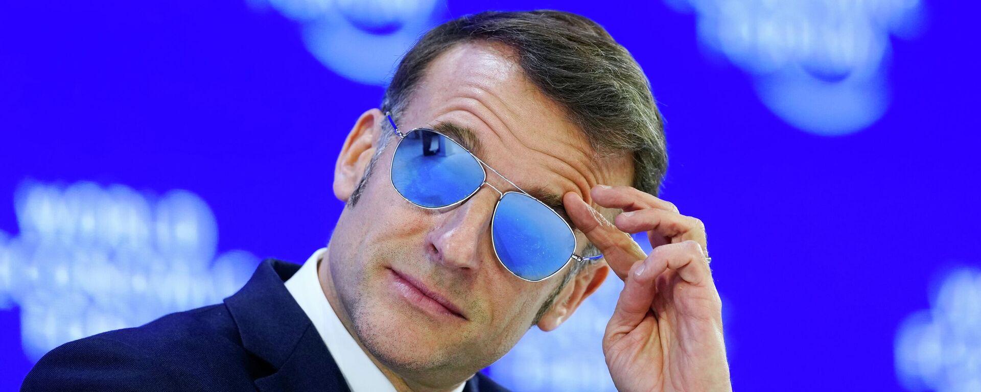 Emmanuel Macron, presidente francés, durante la reunión anual del Foro Económico Mundial en Davos, Suiza, el 20 de enero de 2026  - Sputnik Mundo, 1920, 20.01.2026