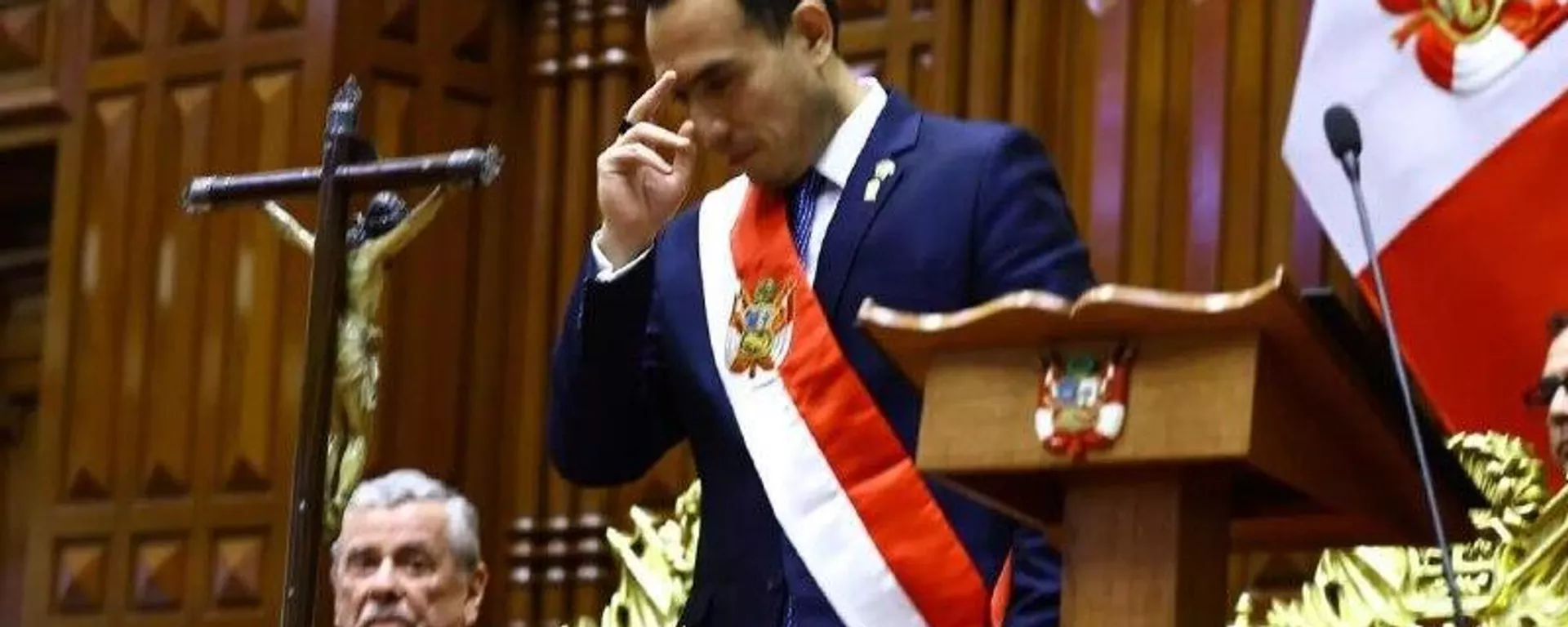 Reuniones secretas empujan al presidente de Perú a una crisis a sus 100 días de Gobierno - Sputnik Mundo, 1920, 21.01.2026