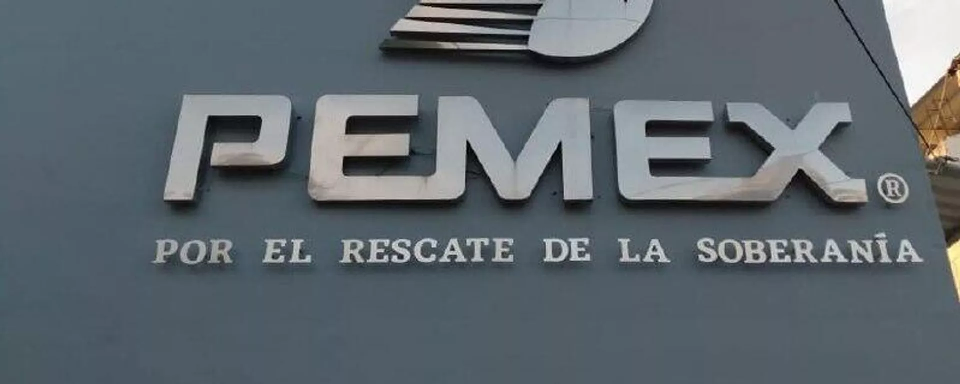 Pemex impulsa estrategia para reducir emisión de contaminantes y optimizar sus operaciones - Sputnik Mundo, 1920, 06.02.2026