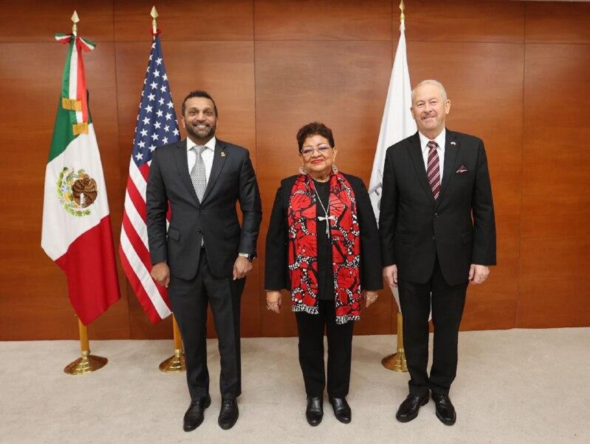 México y EEUU acuerdan colaboración en seguridad con pleno respeto a la soberanía y la integridad territorial - Sputnik Mundo, 1920, 23.01.2026