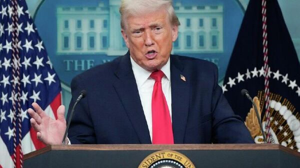 Trump podría haber revelado el nombre del 'arma secreta' utilizada contra Venezuela, afirman medios - Sputnik Mundo
