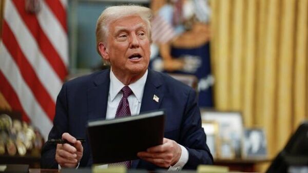 Trump llama al gobernador de Minnesota a cooperar y no avivar las llamas de la división - Sputnik Mundo