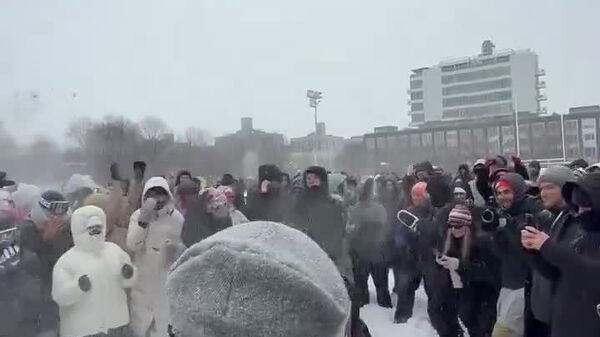 ¡Que baje la temperatura y suba la diversión! - Sputnik Mundo