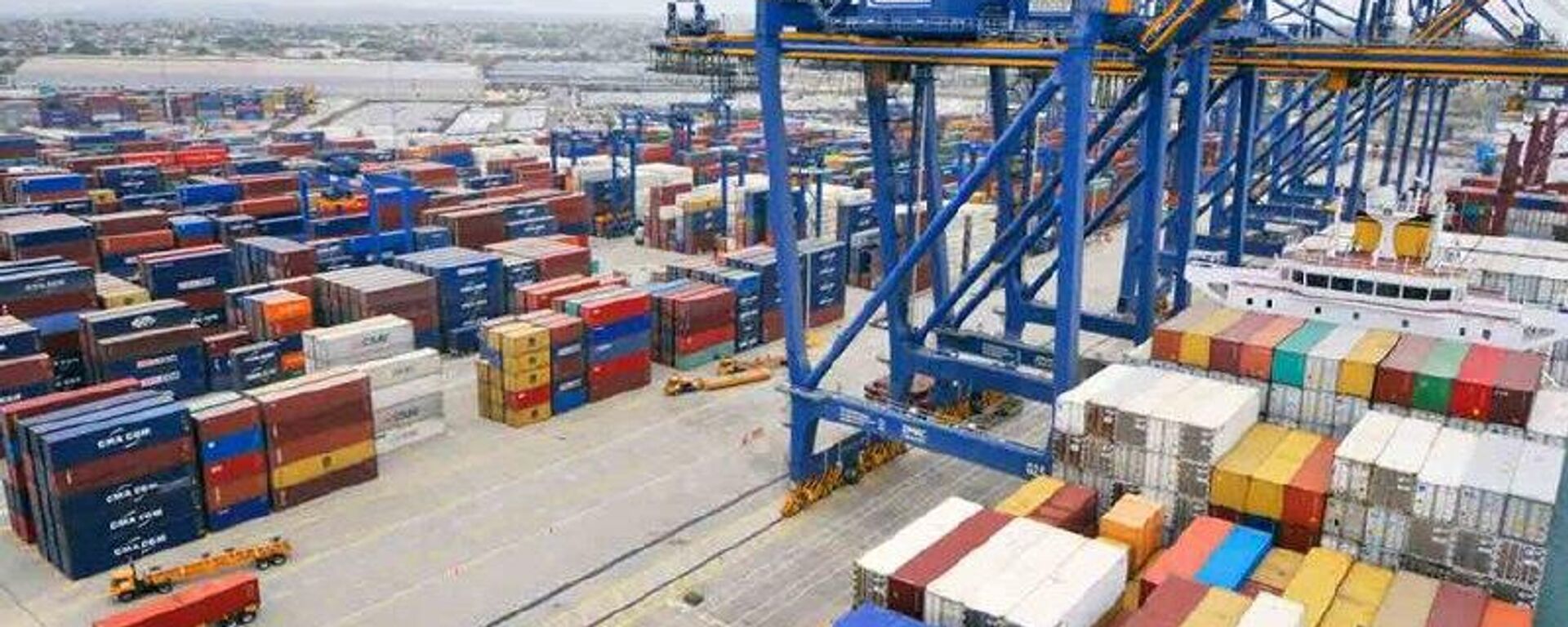 Colombia aplicará nuevo arancel de 30% contra Ecuador - Sputnik Mundo, 1920, 27.01.2026