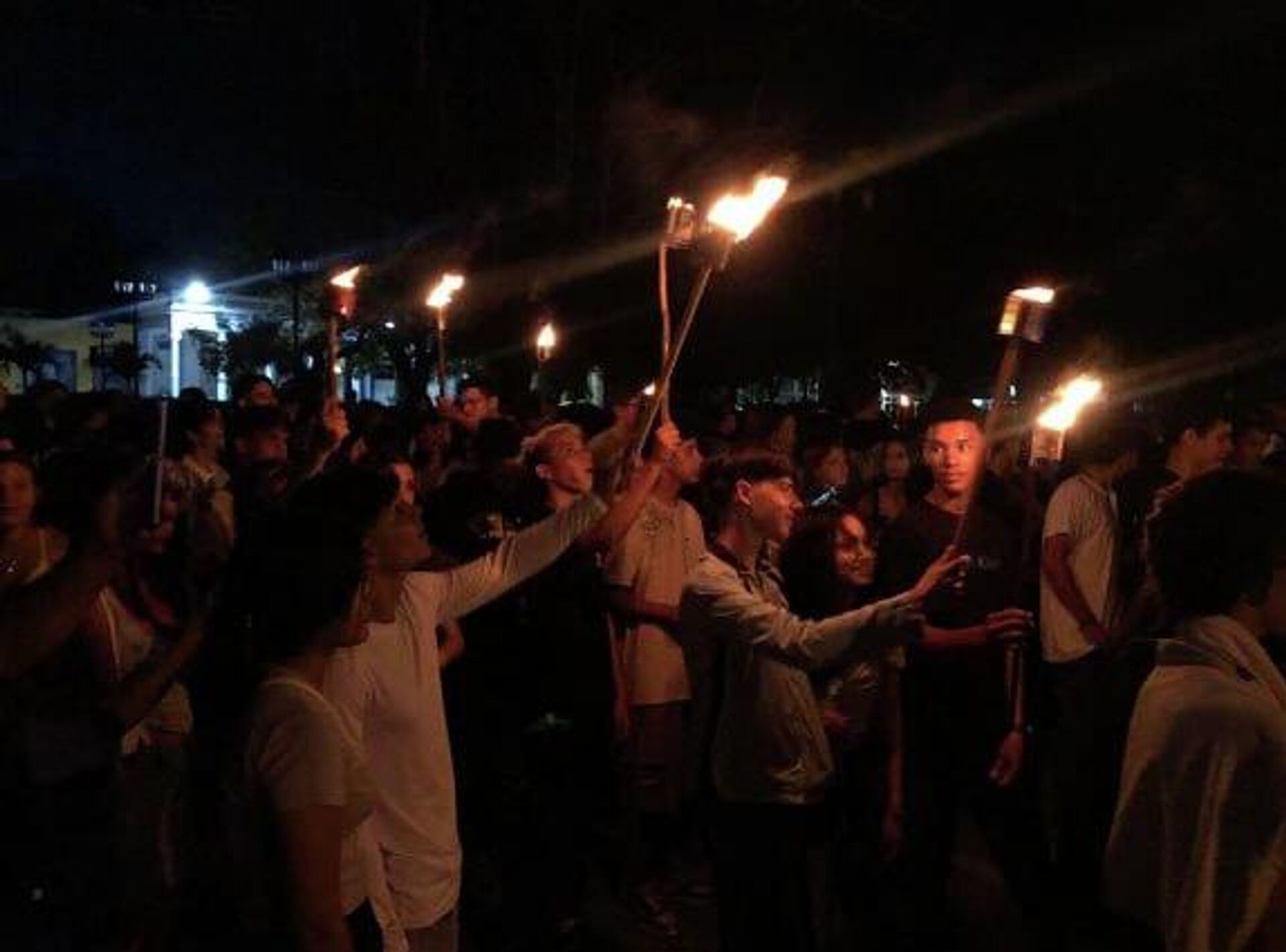 La Habana rinde homenaje a José Martí con la Marcha de las Antorchas - Sputnik Mundo, 1920, 28.01.2026