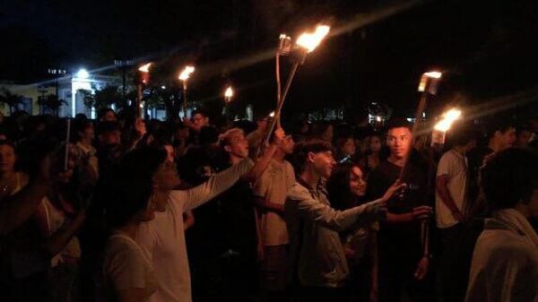 La Habana rinde homenaje a José Martí con la Marcha de las Antorchas - Sputnik Mundo