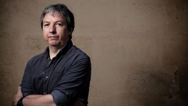 El escritor mexicano David Toscana gana el Premio Alfaguara 2026 - Sputnik Mundo