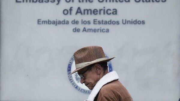 El endurecimiento de visas podría afectar fuerte al turismo de EEUU, según estudio - Sputnik Mundo