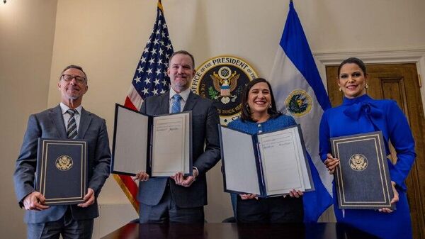 Bukele presume acuerdo con EEUU para eliminar aranceles - Sputnik Mundo