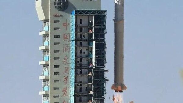 China impulsa la cooperación espacial con Argelia mediante el lanzamiento de un nuevo satélite - Sputnik Mundo