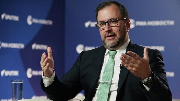 Yván Gil: Hemos recibido en Caracas a la diplomática estadounidense Laura Dogu - Sputnik Mundo