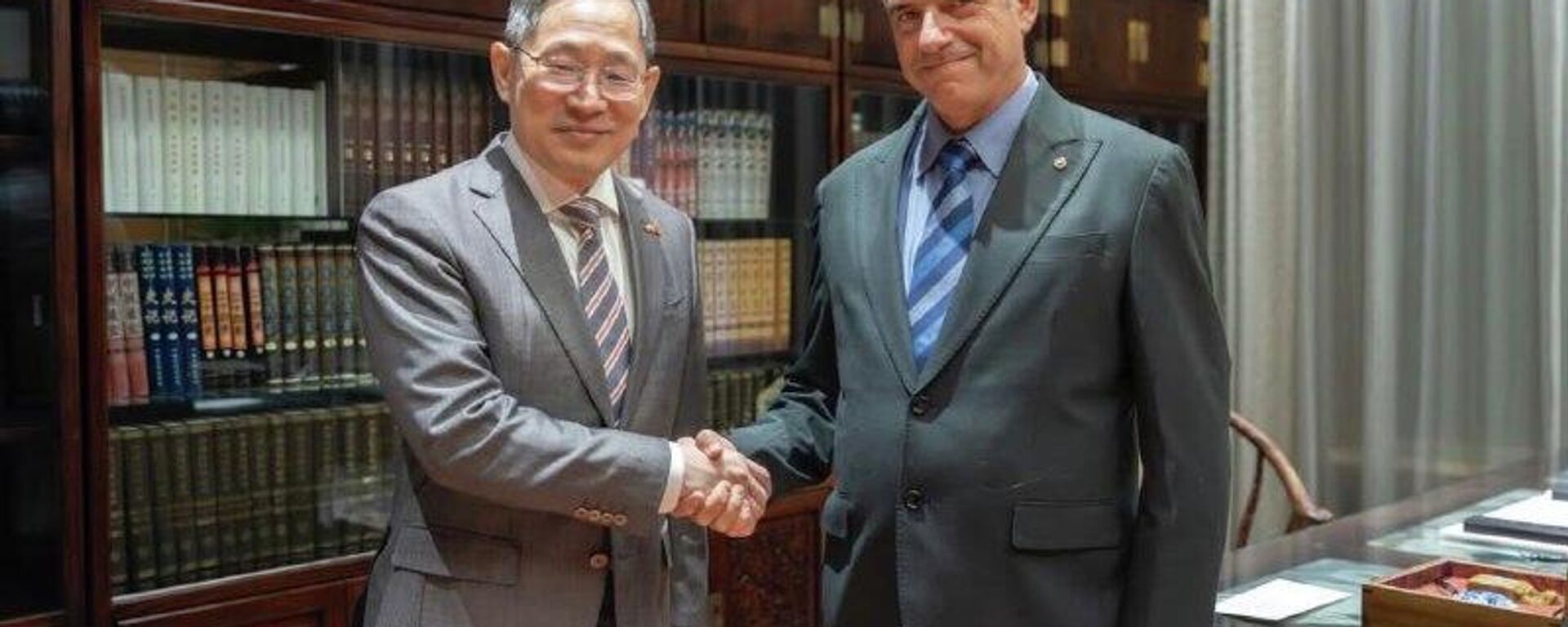El presidente de Uruguay inicia una visita de Estado a China - Sputnik Mundo, 1920, 01.02.2026