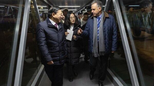 El presidente de Uruguay inicia una visita de Estado a China - Sputnik Mundo