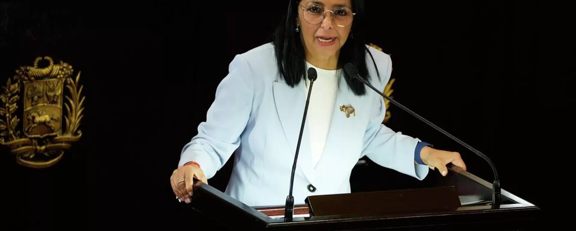 La presidenta encargada de Venezuela, Delcy Rodríguez, habla durante una ceremonia que marca la apertura del nuevo año judicial en el Tribunal Supremo de Justicia en Caracas - Sputnik Mundo, 1920, 07.03.2026