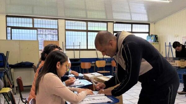 Costa Rica concluye la jornada electoral y arranca el conteo de votos - Sputnik Mundo