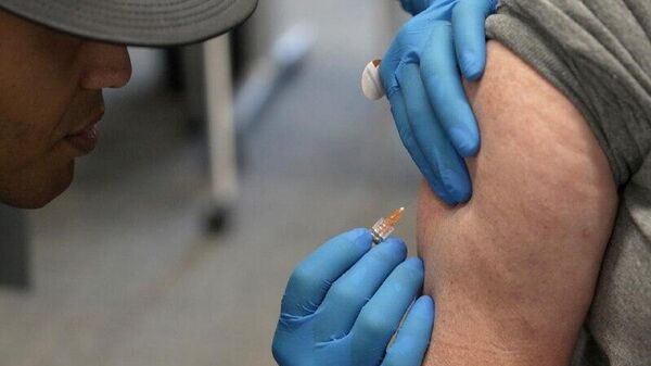 Suspenden las operaciones de un centro de detención migratorio en Texas por dos casos de sarampión - Sputnik Mundo