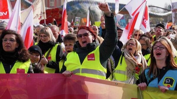 Trabajadores del transporte en Alemania se van a huelga; exigen mejores condiciones laborales - Sputnik Mundo