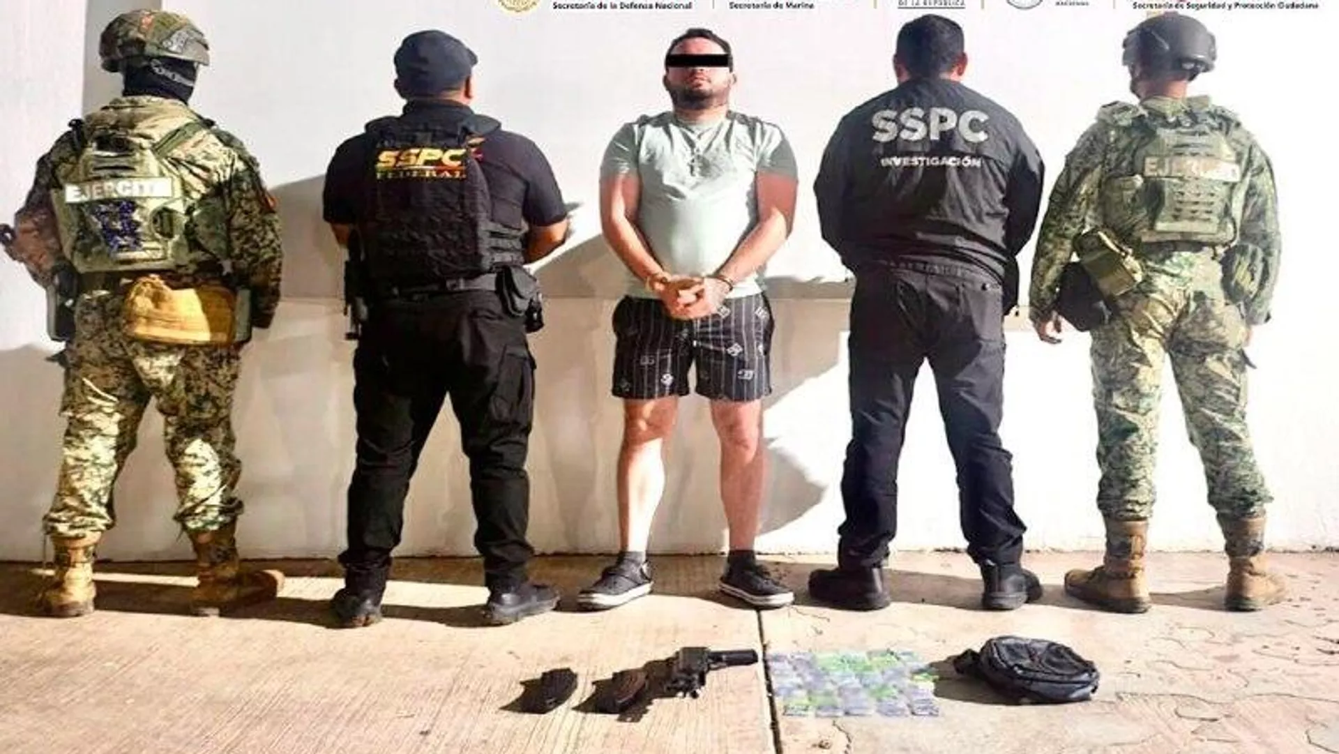 Detienen a hombre ligado al atentado contra dos diputados opositores en México - Sputnik Mundo, 1920, 03.02.2026