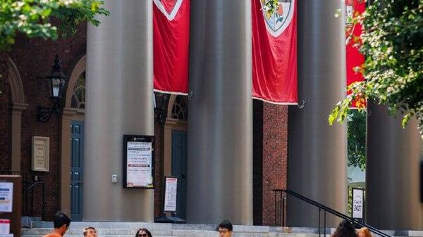 🪙 Washington busca una compensación de daños de $1 - Sputnik Mundo