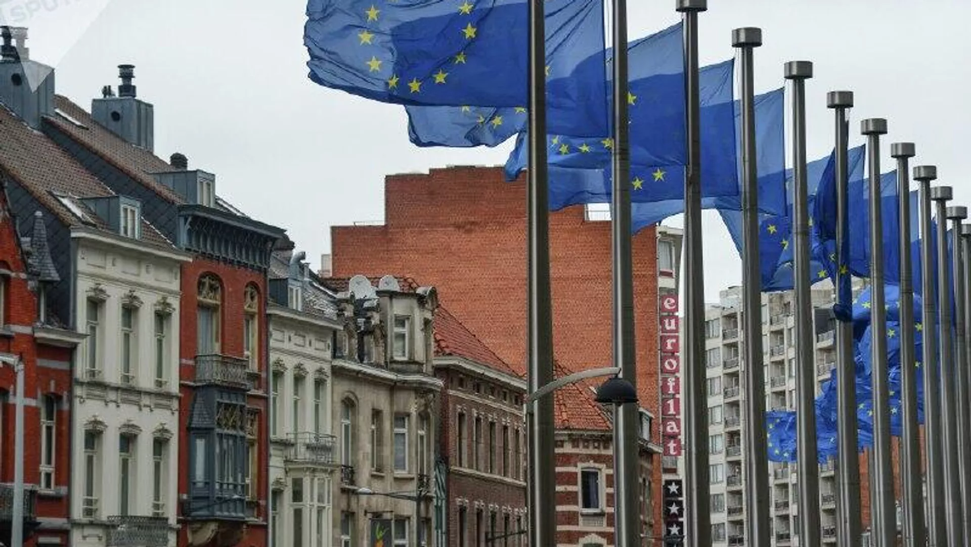 El Congreso de los EEUU denuncia repetidas injerencias de la Comisión Europea en las elecciones de los países europeos - Sputnik Mundo, 1920, 04.02.2026