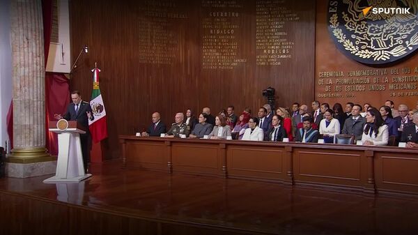 No está sola: el mensaje de un gobernador de la oposición a Sheinbaum - Sputnik Mundo