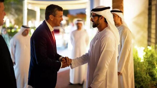 Emiratos Árabes Unidos busca pisar fuerte en América Latina con tratados e inversiones - Sputnik Mundo