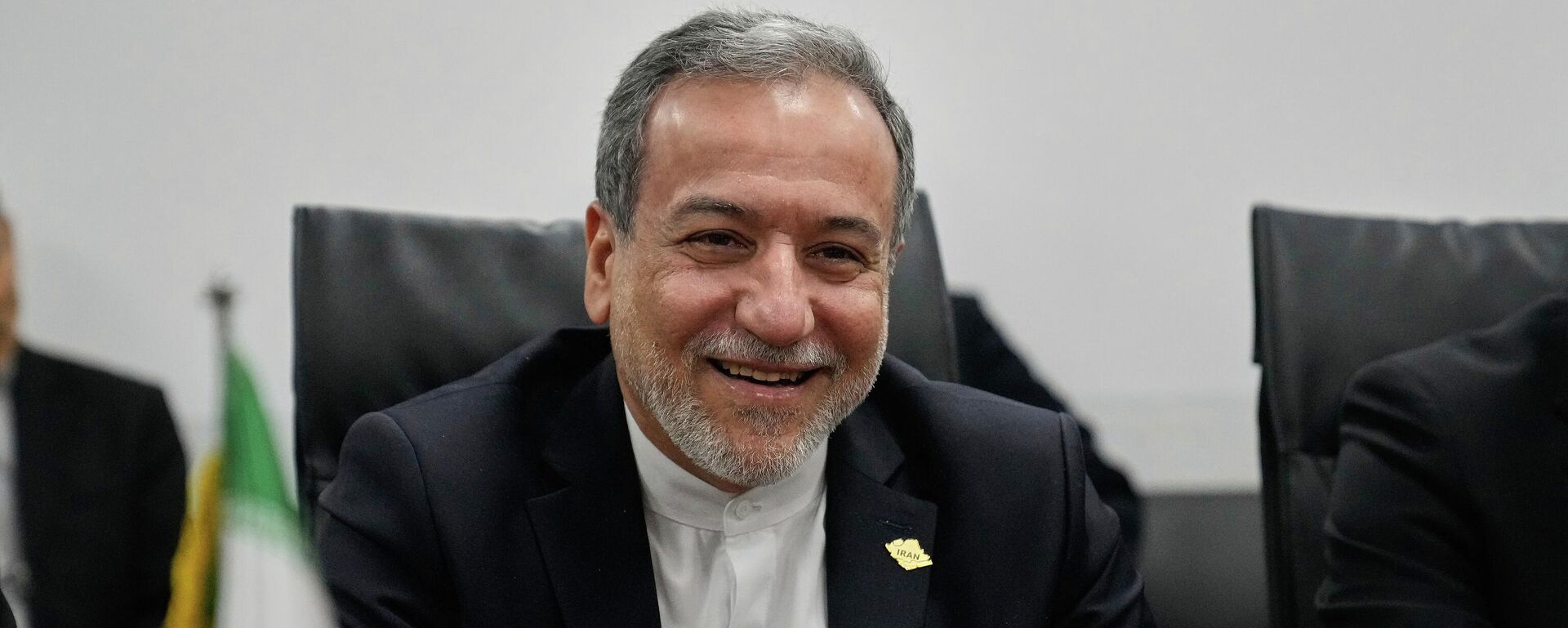 Abbas Araghchi, ministro de Asuntos Exteriores iraní, se reúne con su homólogo libanés en Beirut, Líbano, el 9 de enero de 2026  - Sputnik Mundo, 1920, 07.02.2026