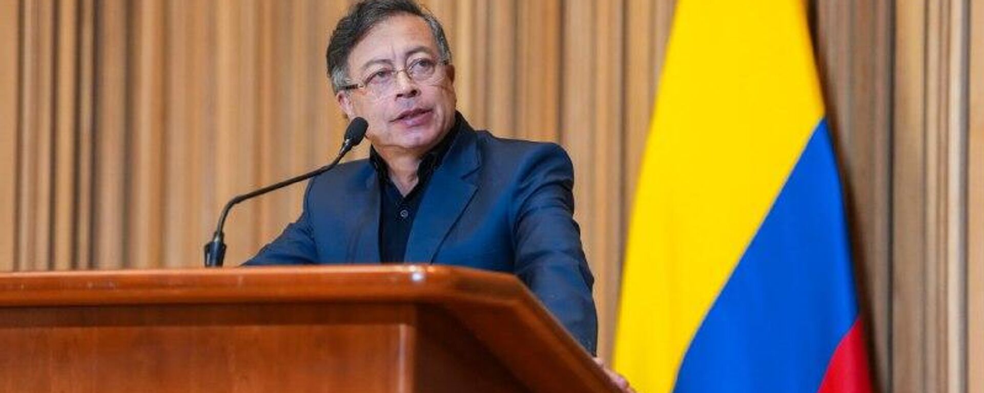 🪖 Petro plantea cooperación militar para combatir al narcotráfico en Sudamérica - Sputnik Mundo, 1920, 07.02.2026