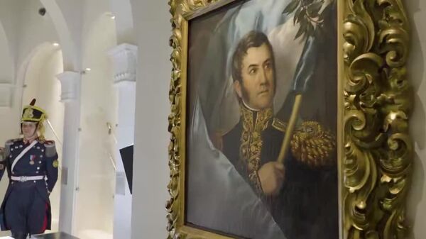 Trasladan el Sable Corvo de José San Martín para custodia permanente - Sputnik Mundo