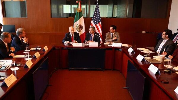 Canciller de México se reunió con congresistas de EEUU - Sputnik Mundo
