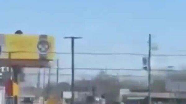 Avioneta se estrella tras aterrizaje de emergencia en Georgia - Sputnik Mundo