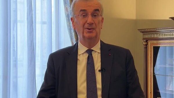 Gobernador del Banco de Francia anuncia que dejará el cargo de forma anticipada - Sputnik Mundo