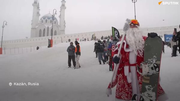 Saltos mortales a los muros del Kremlin - Sputnik Mundo