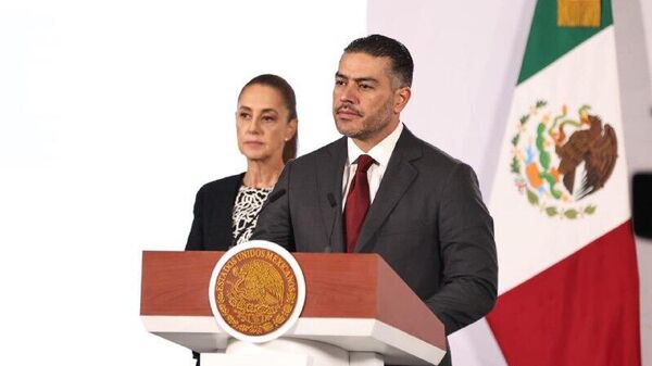 México informa sobre una baja de homicidios del 42% - Sputnik Mundo