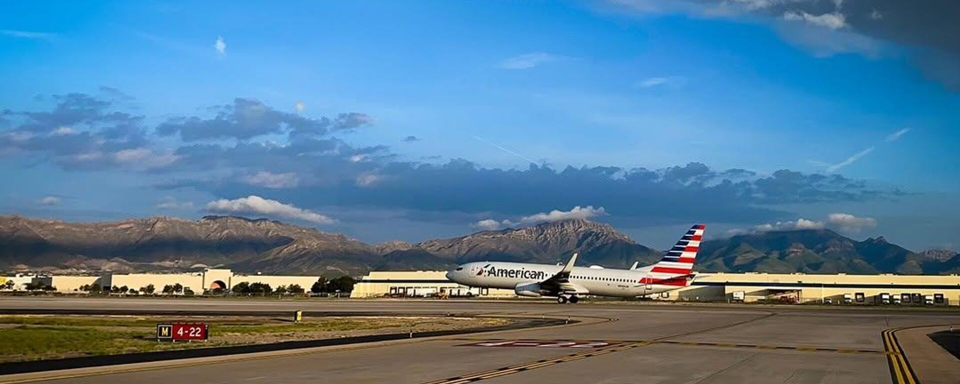 Imagen genérica del Aeropuerto Internacional de El Paso, Texas, EEUU - Sputnik Mundo, 1920, 12.02.2026