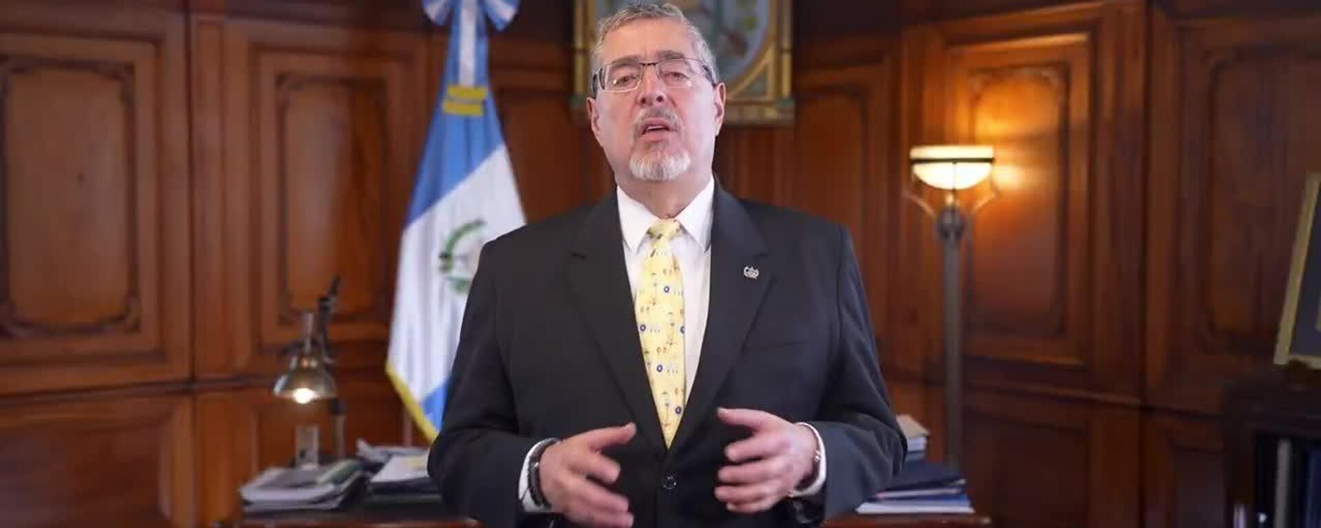Arévalo denuncia nuevo intento de socavar instituciones en Guatemala - Sputnik Mundo, 1920, 13.02.2026