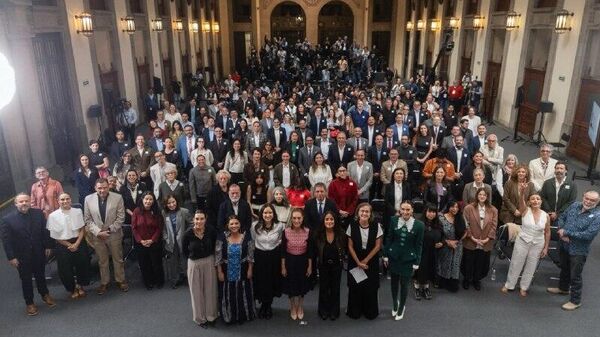 Sheinbaum presenta nuevo apoyo para la industria cinematográfica nacional - Sputnik Mundo