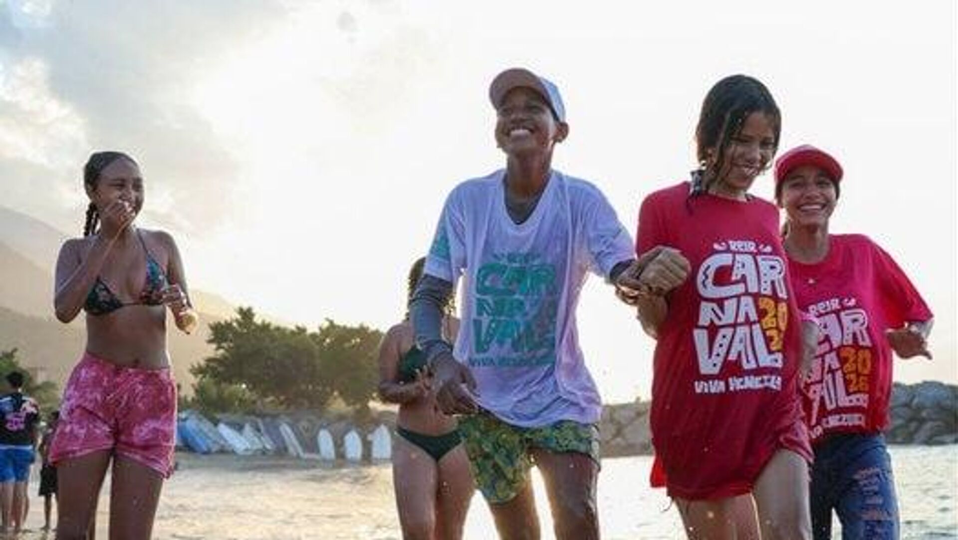 Los Carnavales por la Paz 2026 en Venezuela se desarrollan en un espíritu de unidad nacional Los Carnavales por la Paz 2026 en Venezuela se desarrollan en un espíritu de unidad nacional - Sputnik Mundo, 1920, 16.02.2026