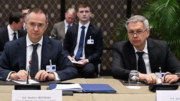 Las negociaciones sobre el conflicto ucraniano en Ginebra eran muy tensas, informa una fuente de Sputnik - Sputnik Mundo