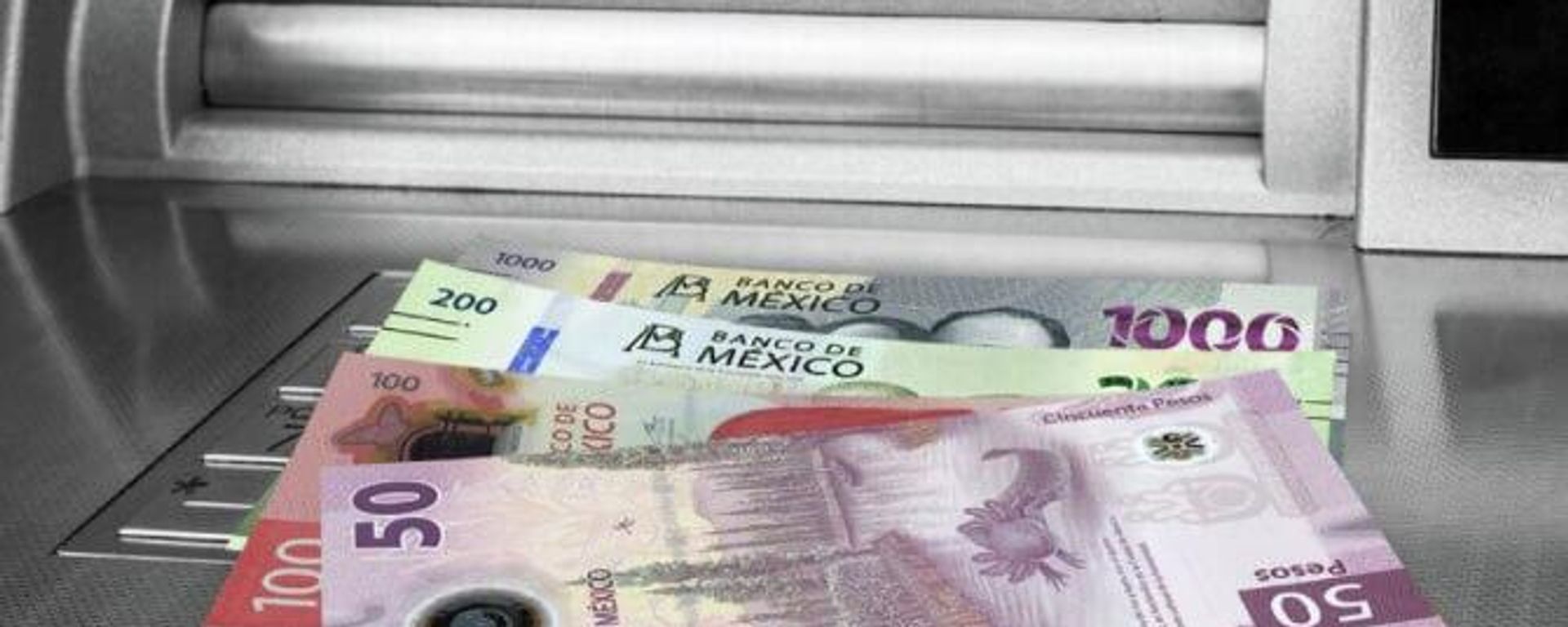 Estos son los billetes que más se falsifican en México - Sputnik Mundo, 1920, 17.02.2026